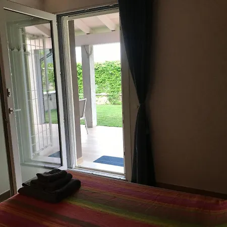 Dimora Aurora Guest house