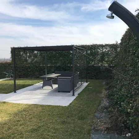 Dimora Aurora بيت ضيافة