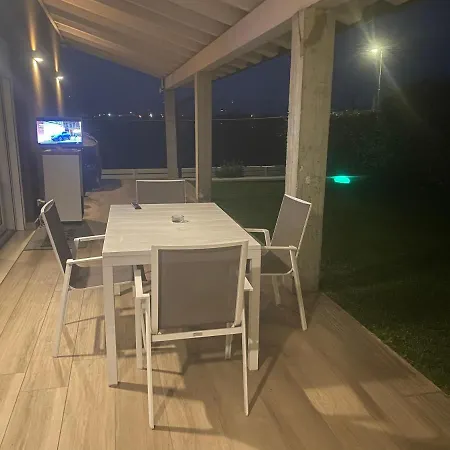 Dimora Aurora بيت ضيافة باسترينغو